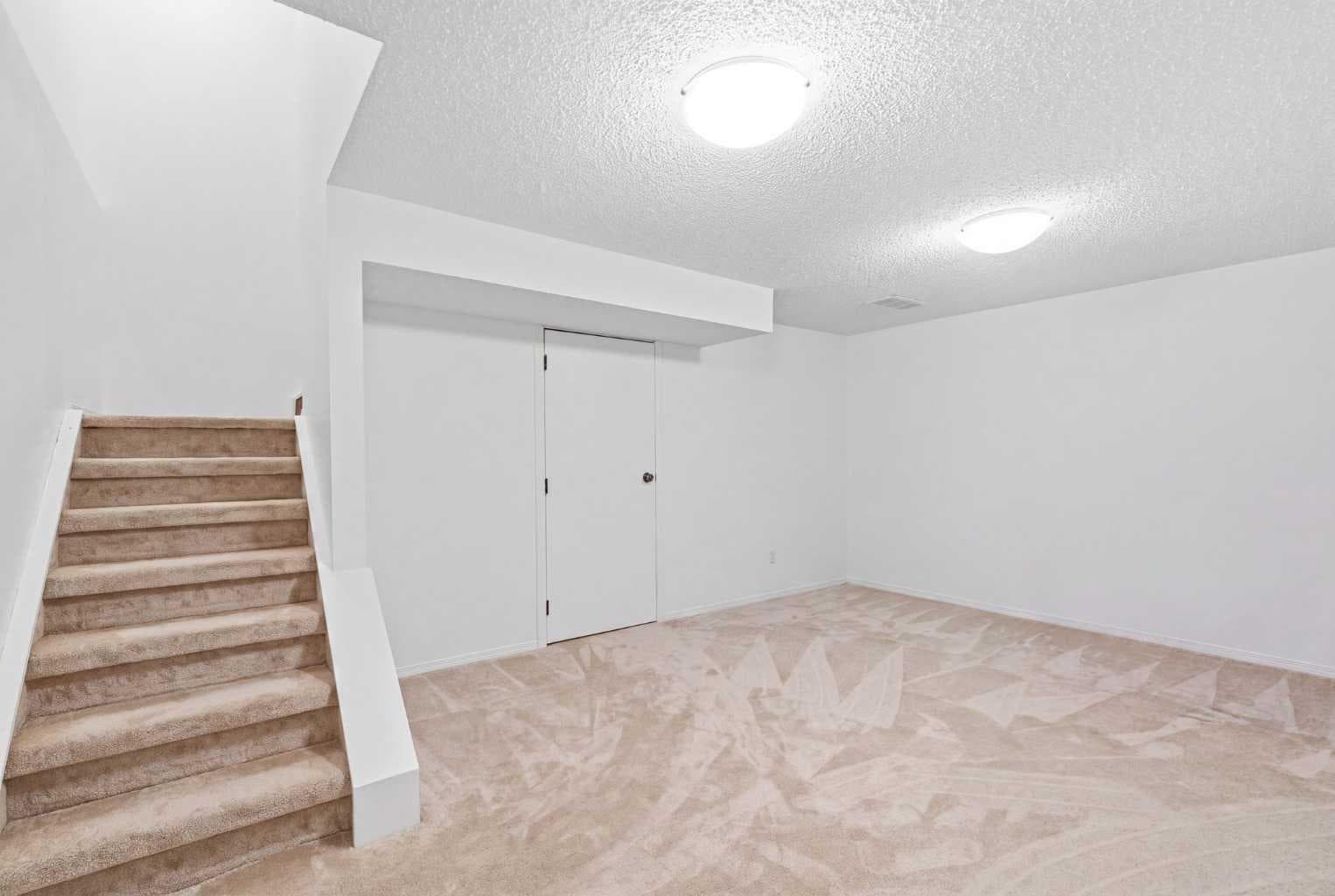 12, 800 Bowcroft Place 