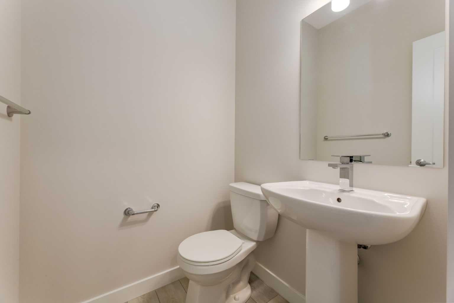 31 Tuscany Summit Square NW