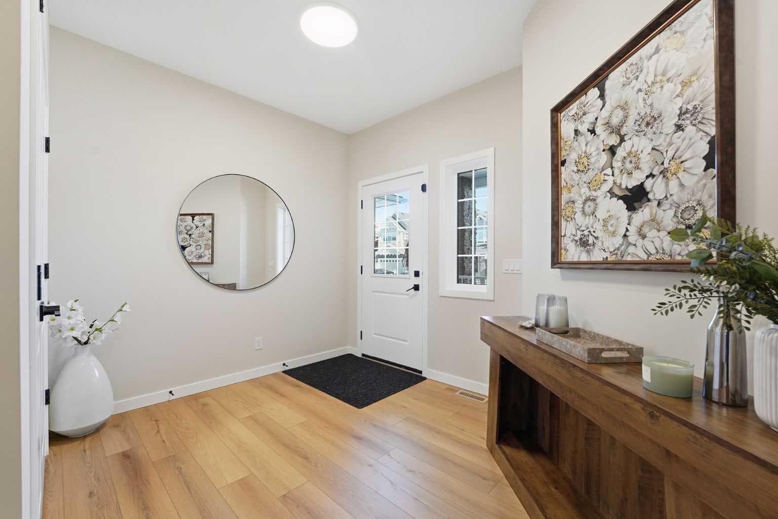 557 Baywater Manor SW
