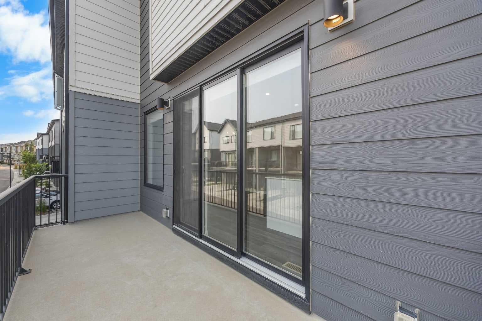 615 Evanston Link NW