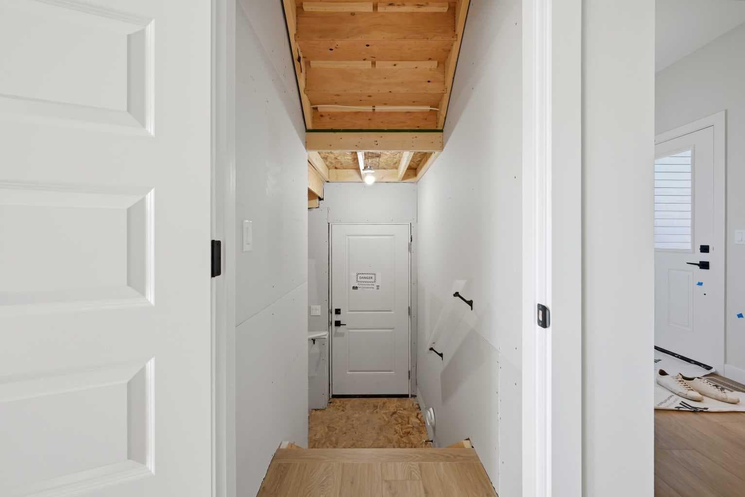 42 Waterford Mews 