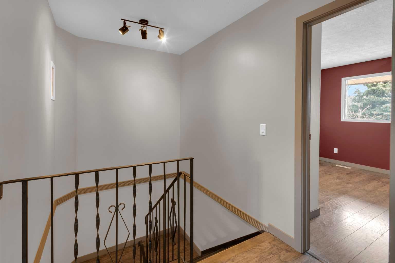 1808, 2520 Palliser Drive SW
