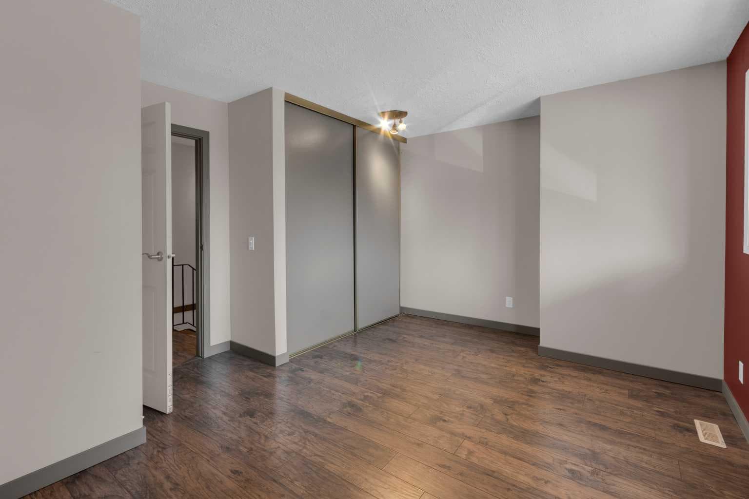 1808, 2520 Palliser Drive SW