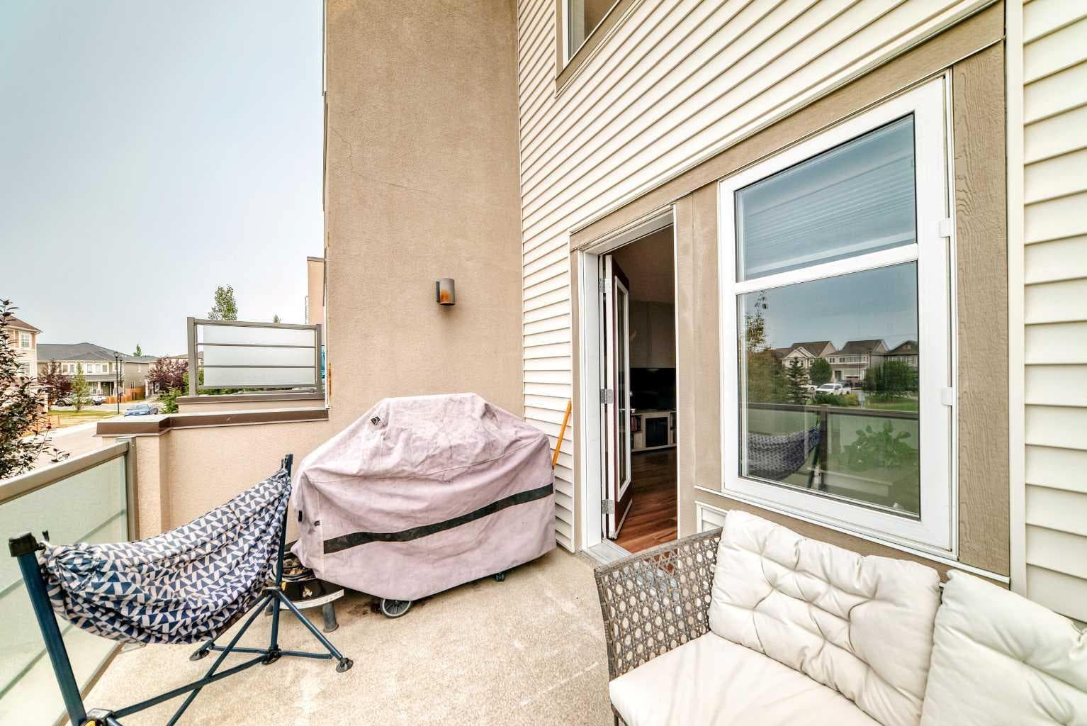 136 Windford Grove SW