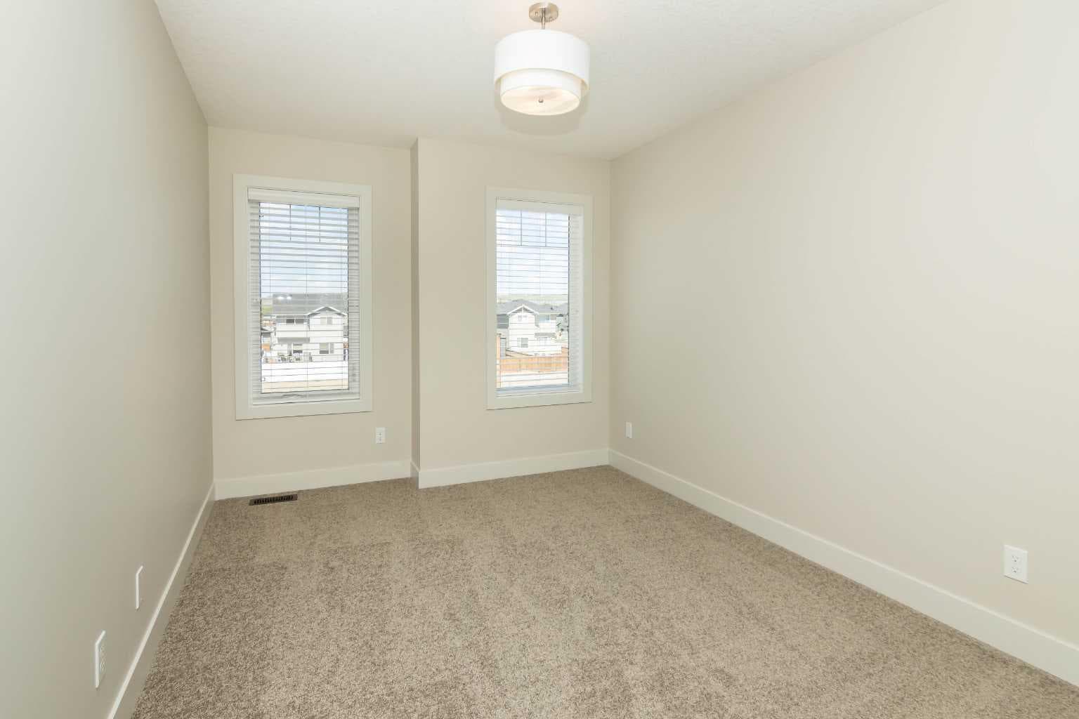 542 Rivercrest View 