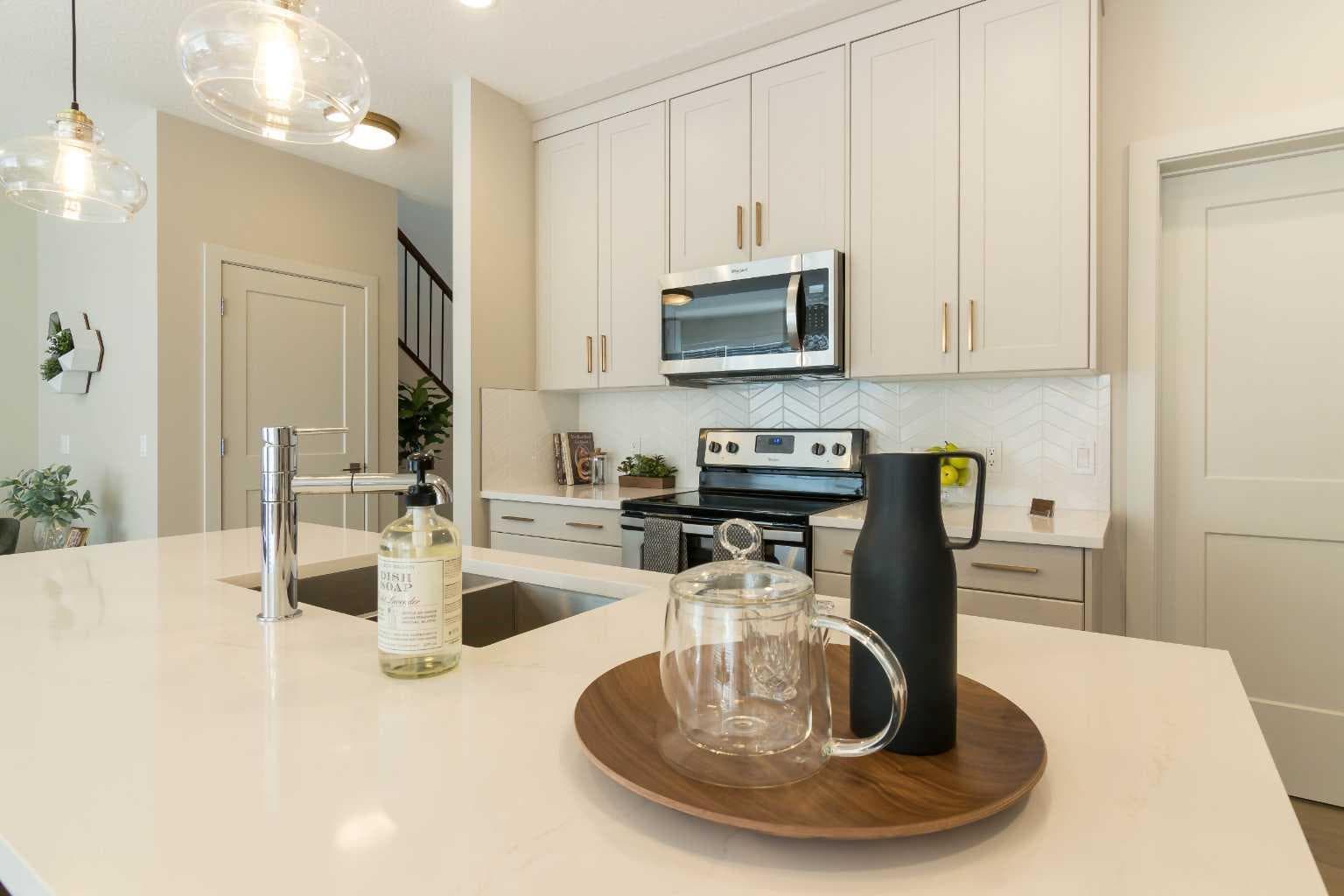 542 Rivercrest View 