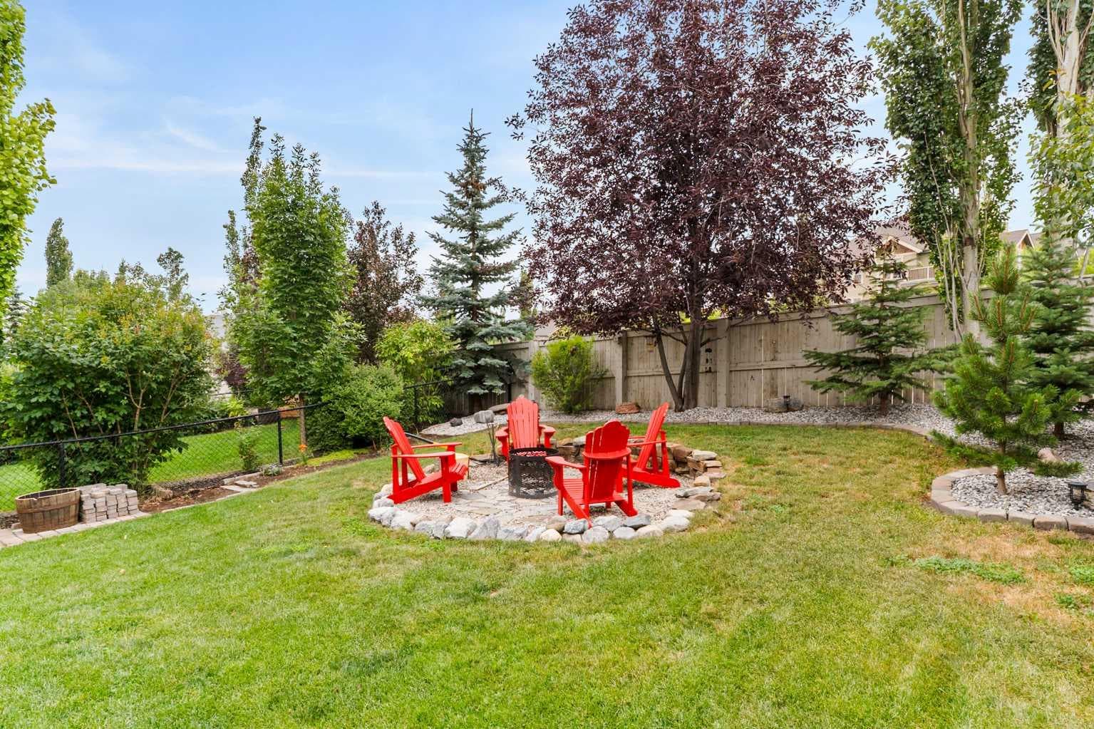 19 Sunset Circle 
