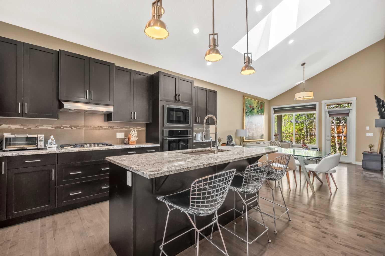 63 Cortina Villas SW