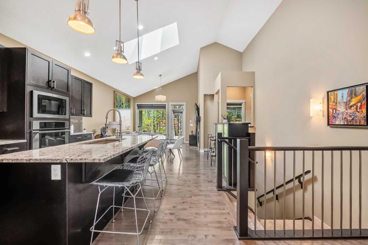 63 Cortina Villas SW