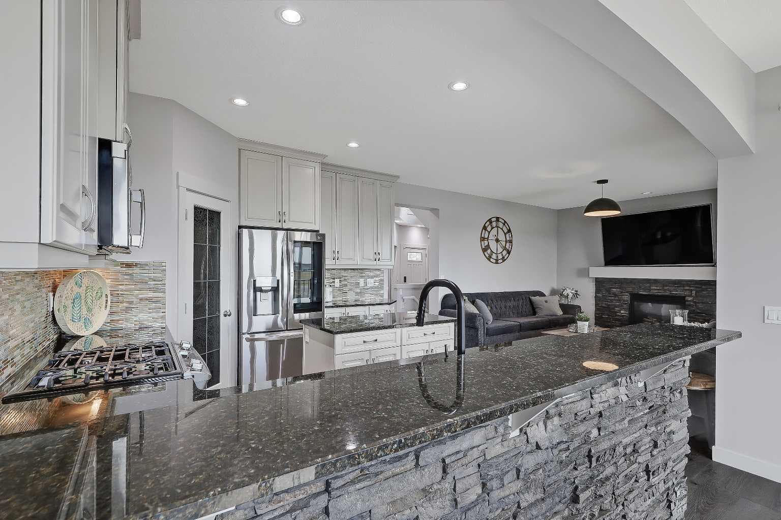 268 Rainbow Falls Way 