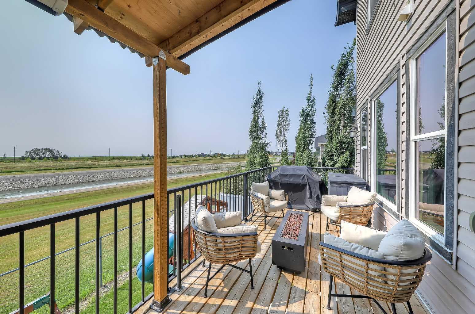 268 Rainbow Falls Way 