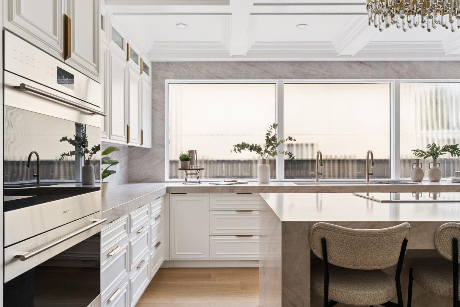 79 Bel-Aire Place SW