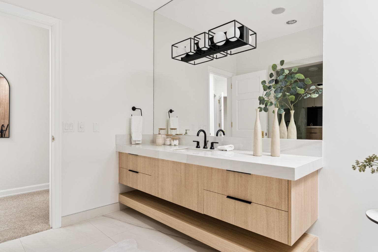 79 Bel-Aire Place SW