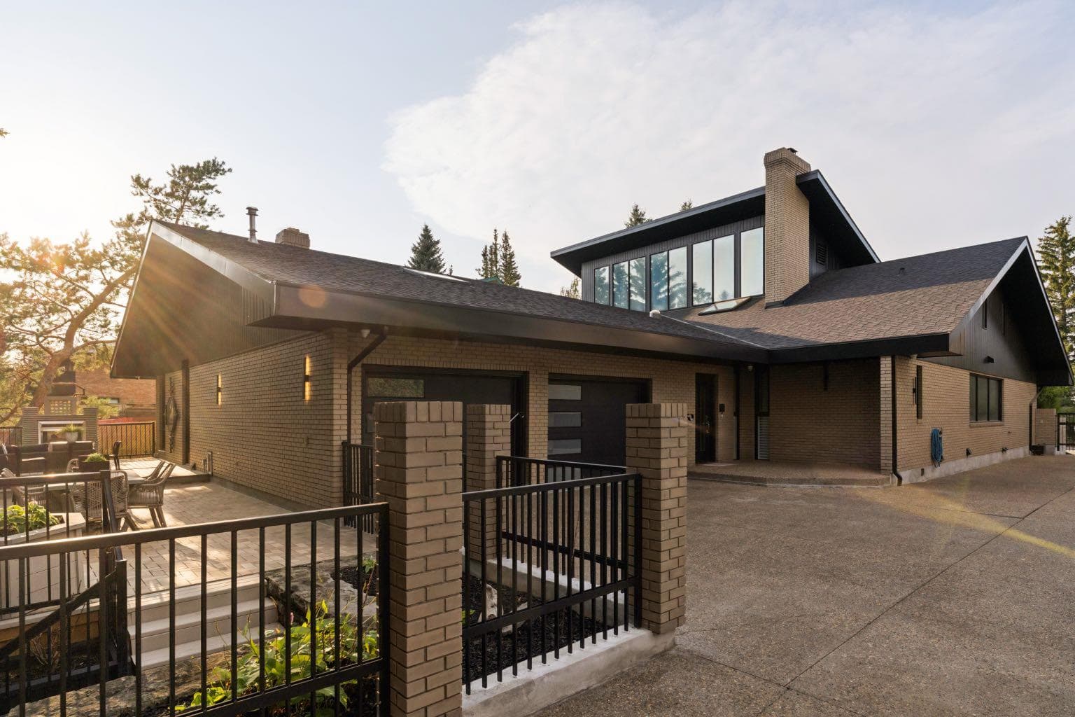 79 Bel-Aire Place SW