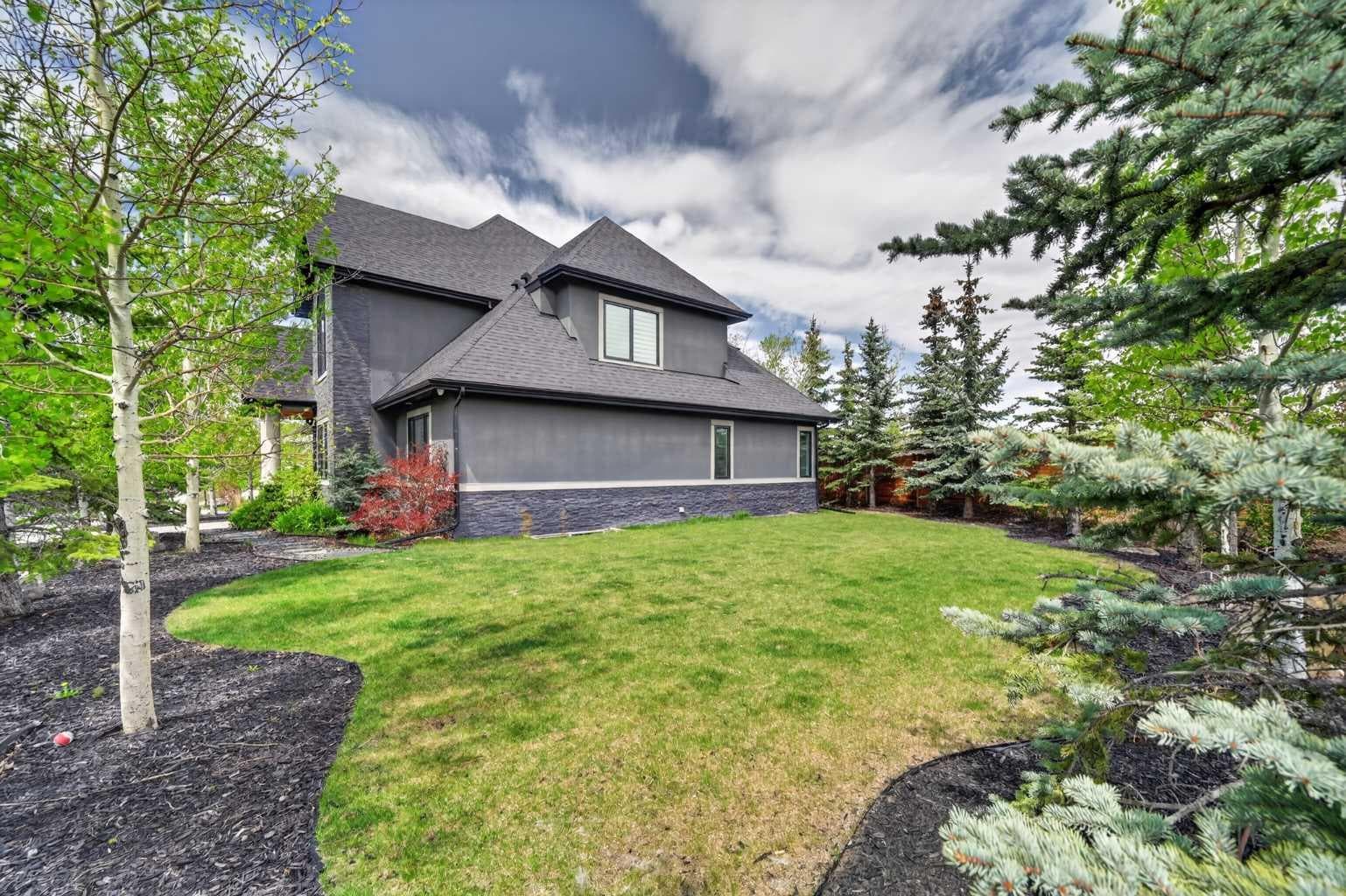 168 Posthill Drive SW
