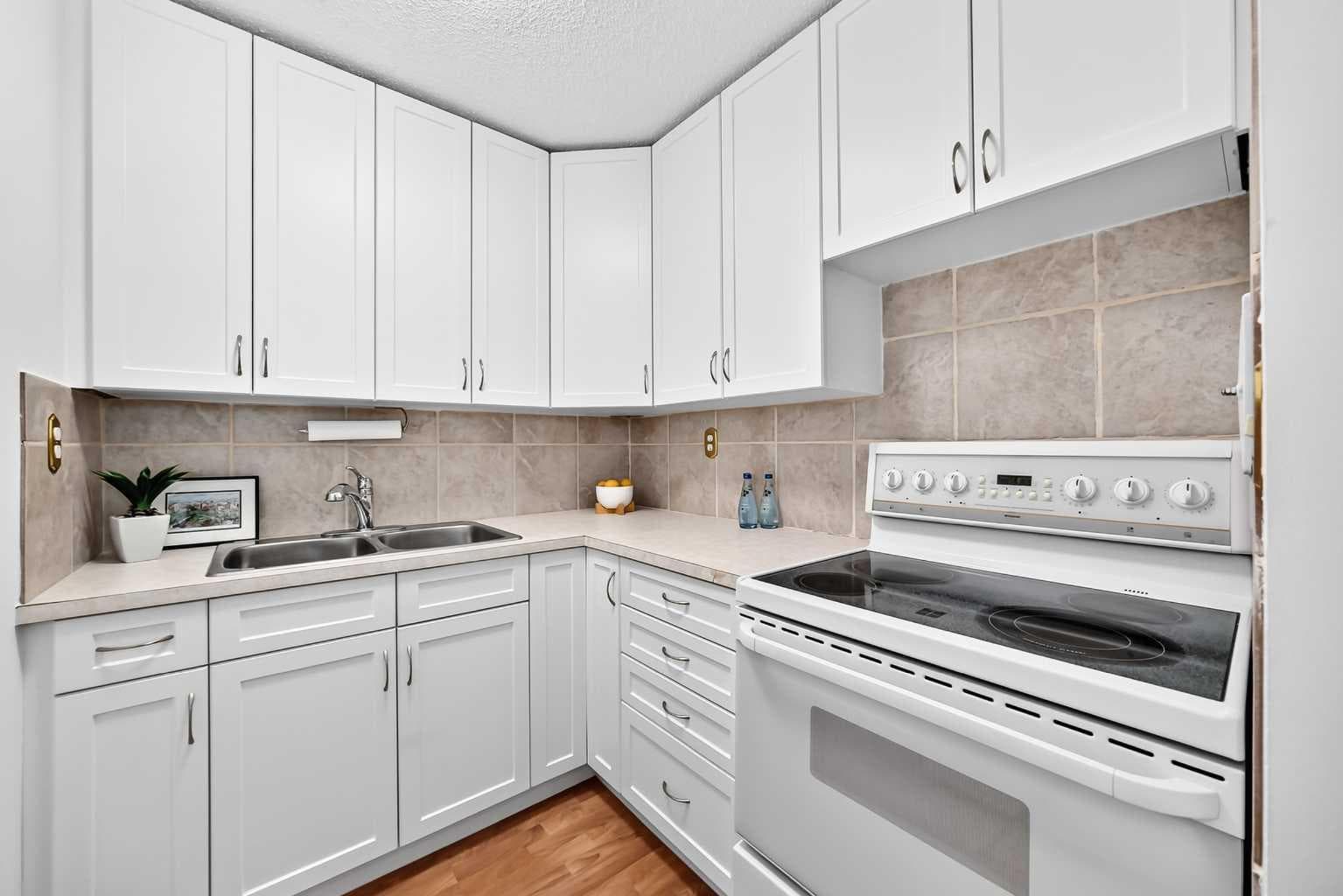 403, 11010 Bonaventure Drive SE