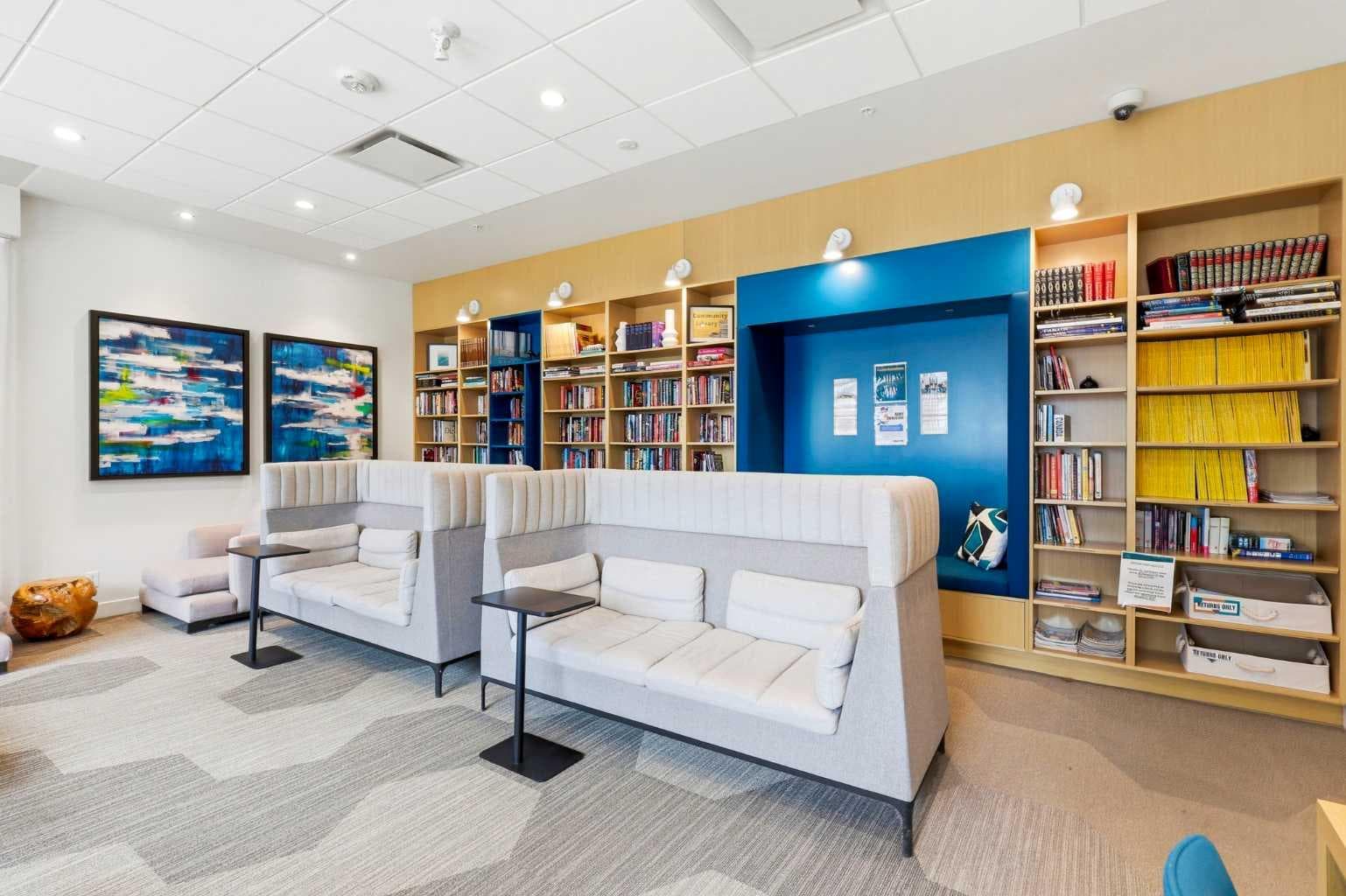 618, 122 Mahogany Centre SE