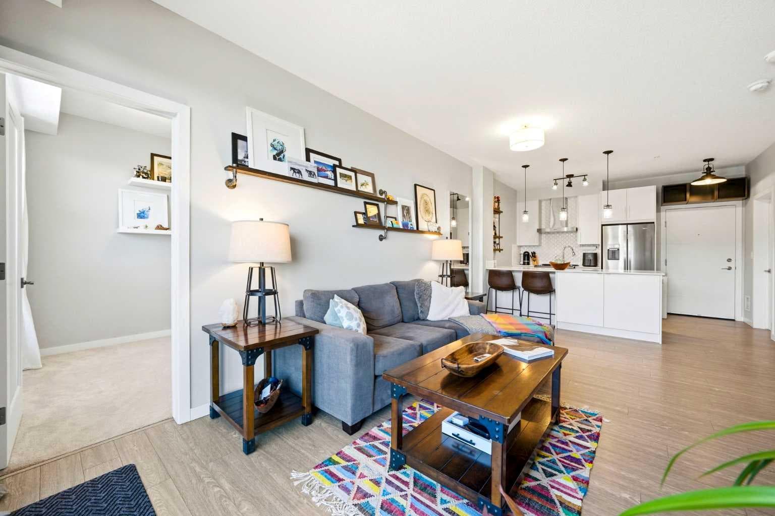 618, 122 Mahogany Centre SE
