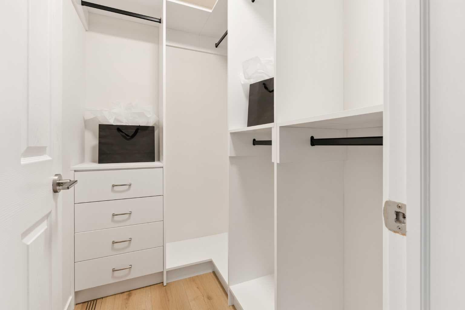 4 Kingsland Villas SW