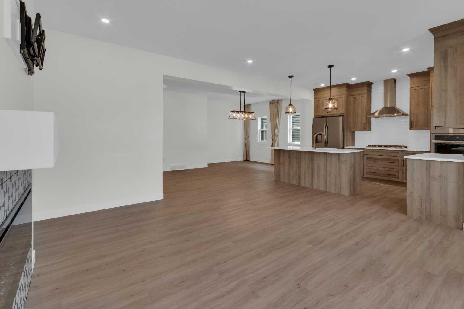 541 Baywater Manor SW