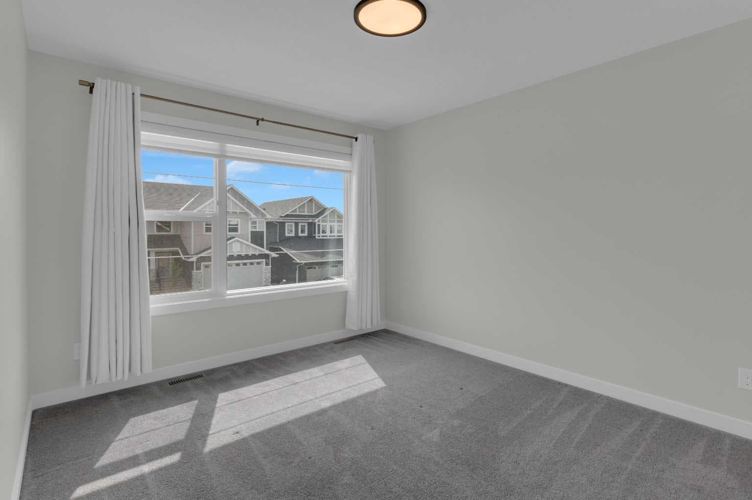 541 Baywater Manor SW