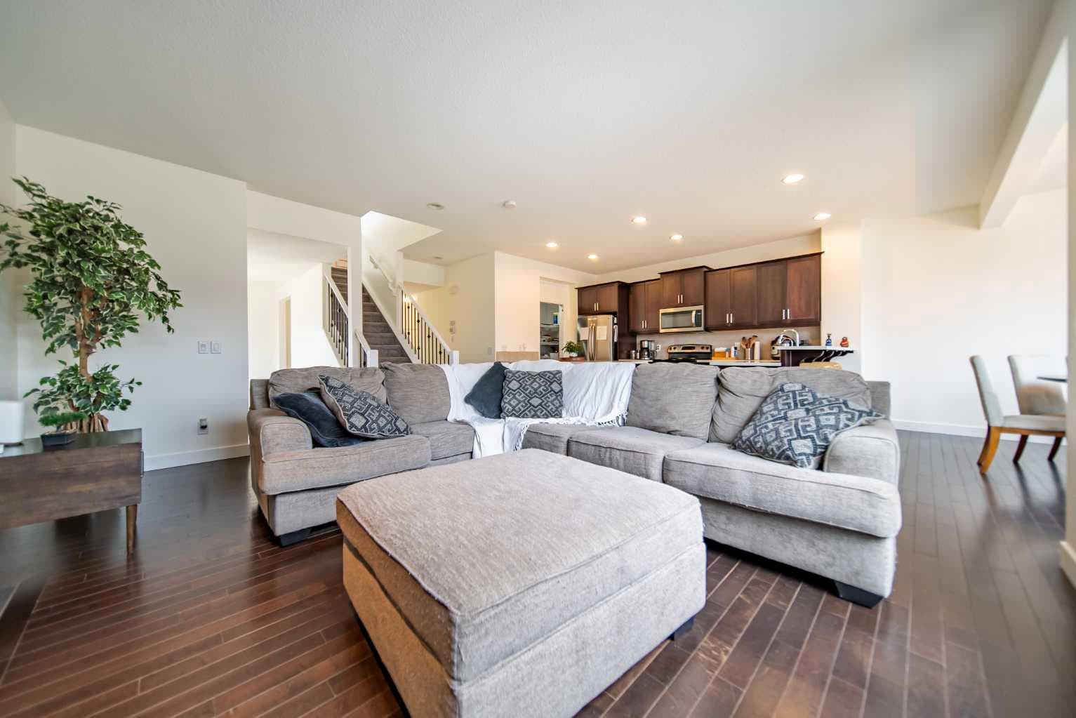 83 Auburn Glen Lane SE