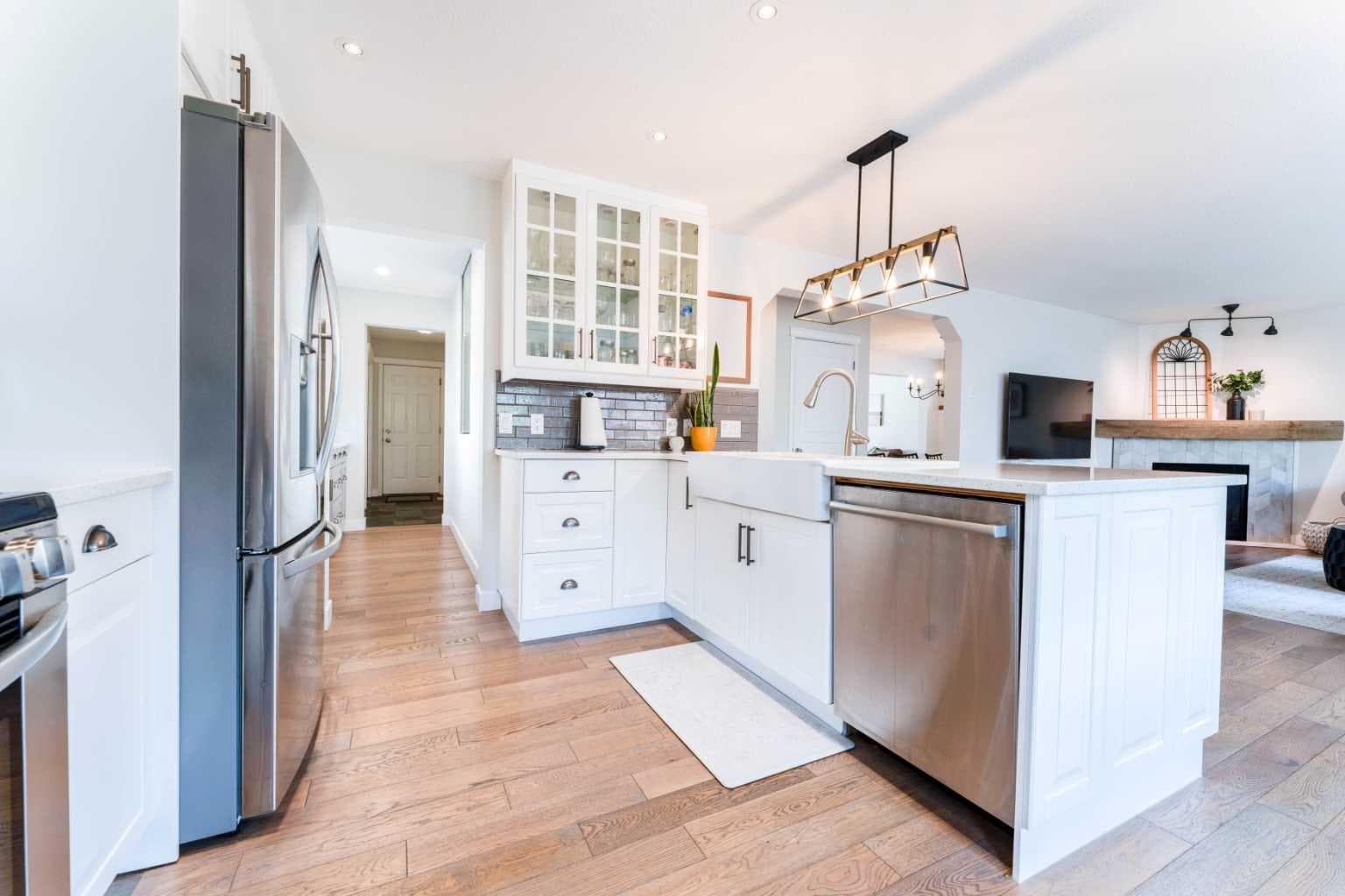 240 Willowmere Close 