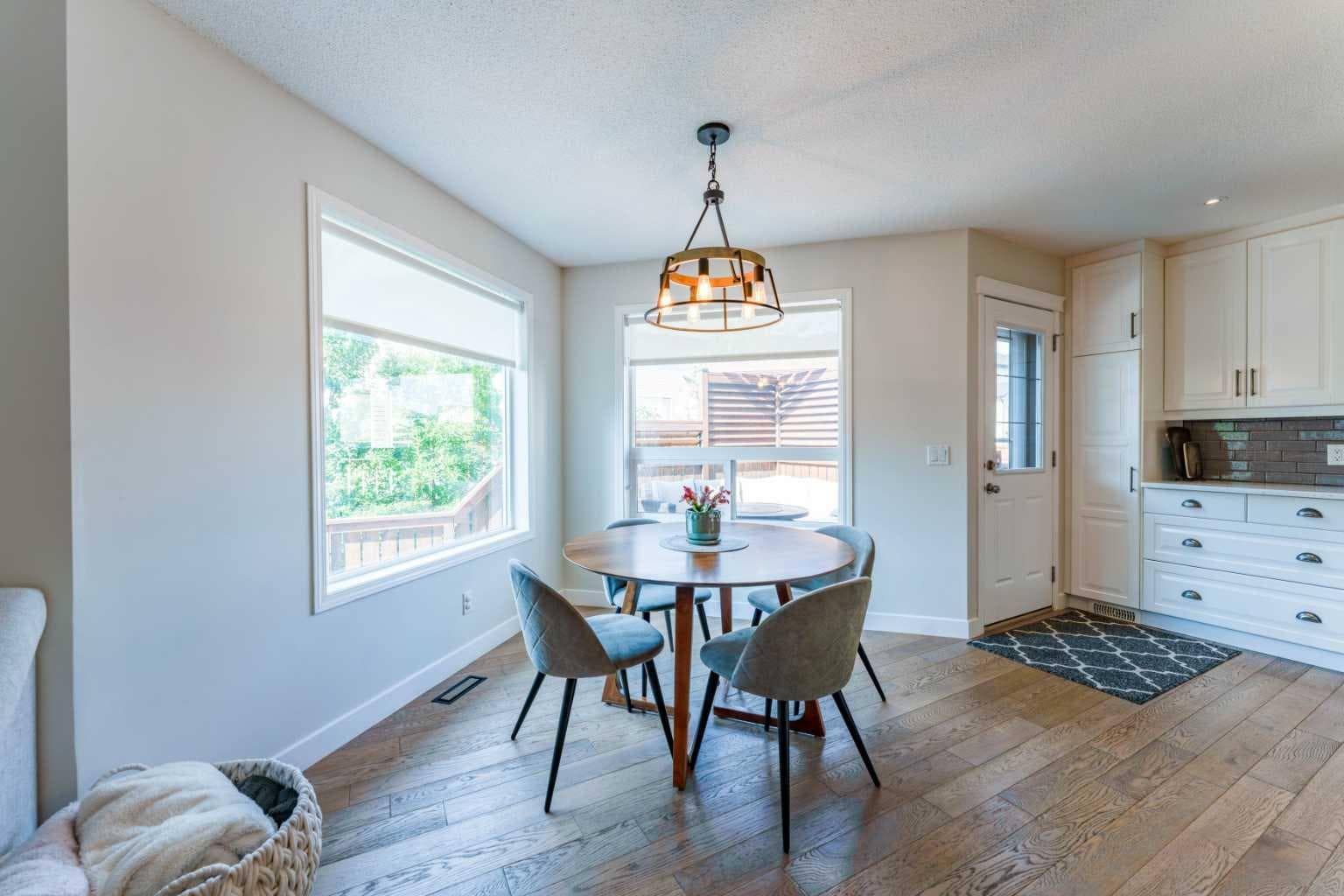 240 Willowmere Close 