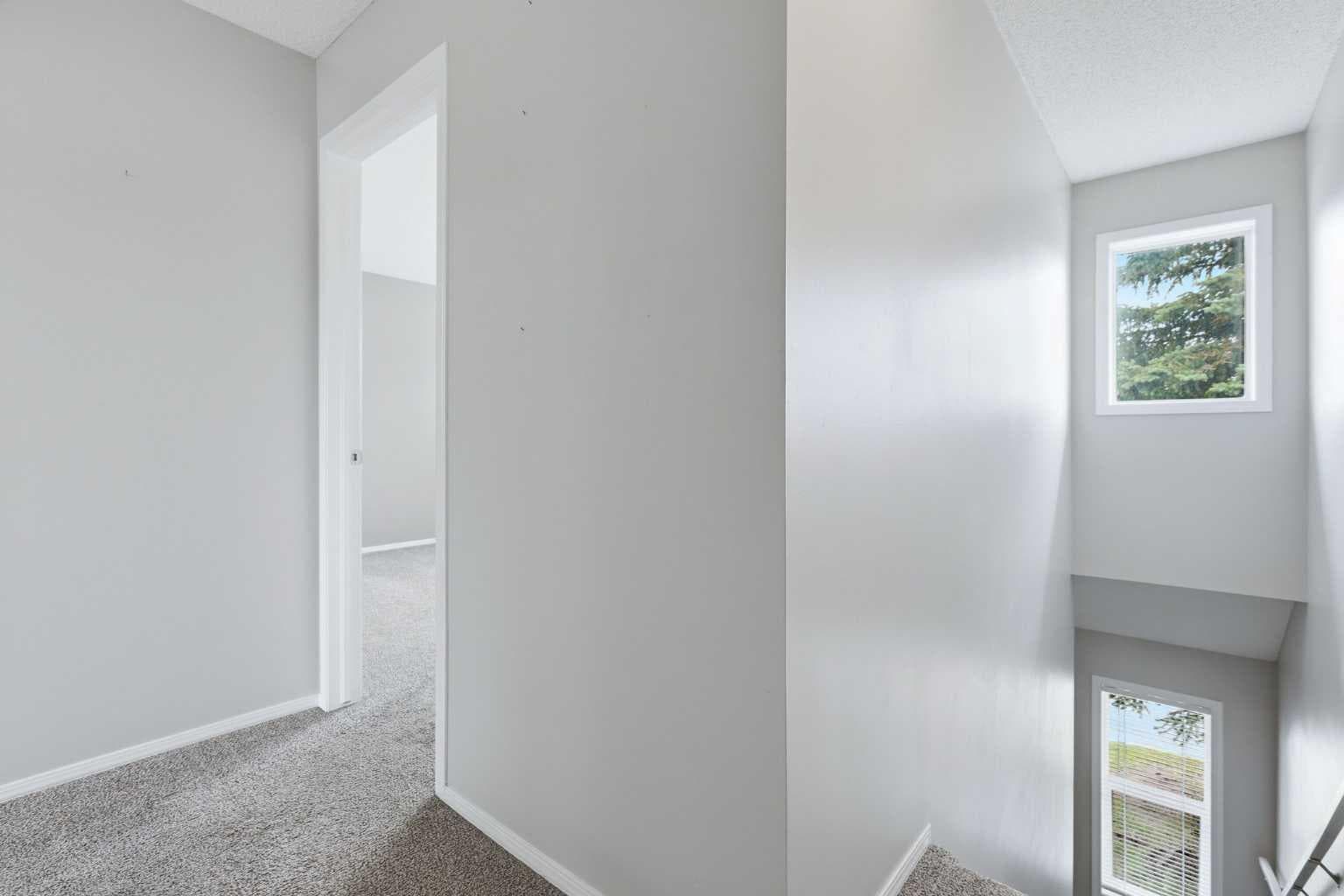 103, 760 Railway Gate SW