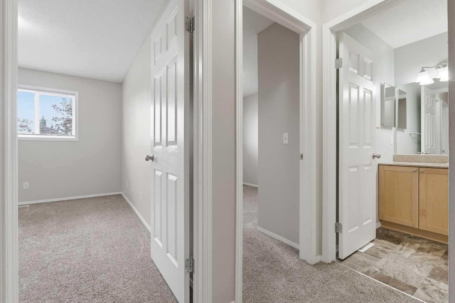 103, 760 Railway Gate SW