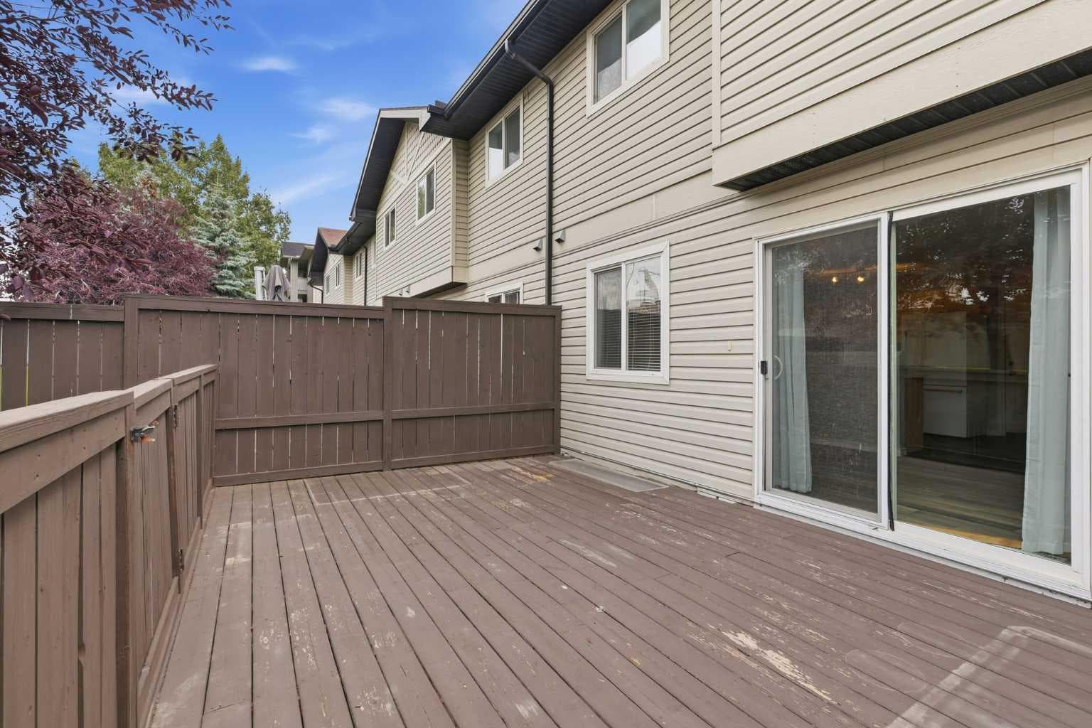 103, 760 Railway Gate SW
