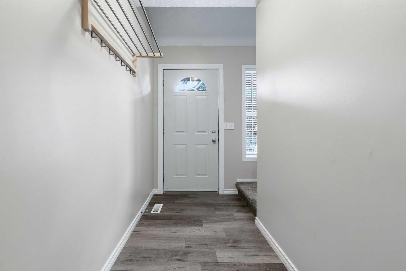103, 760 Railway Gate SW