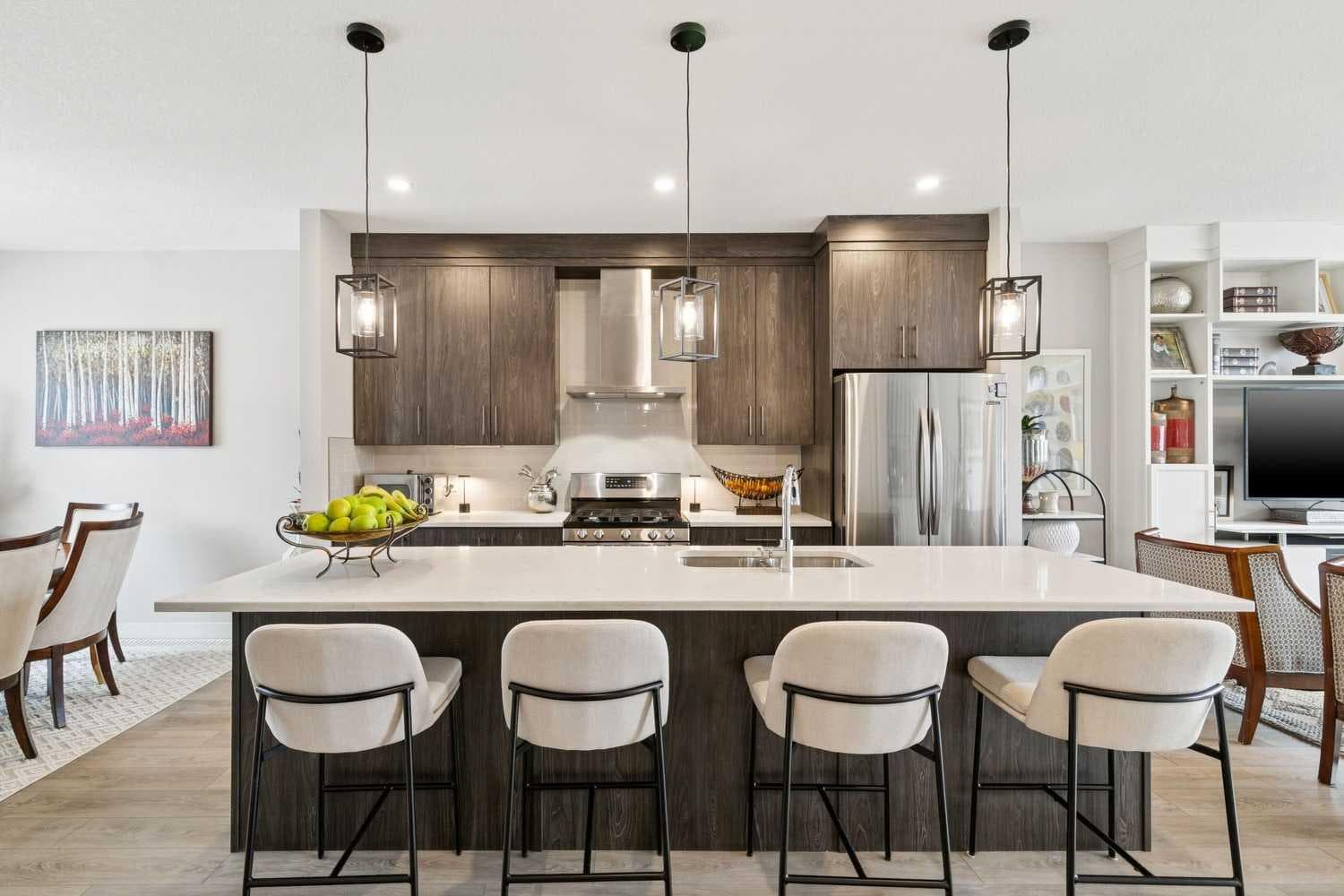 17 Royal Elm Green NW