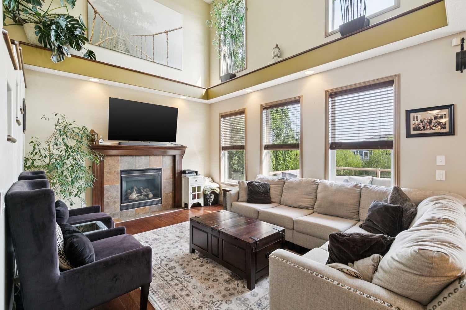 199 LAVENDER Way 
