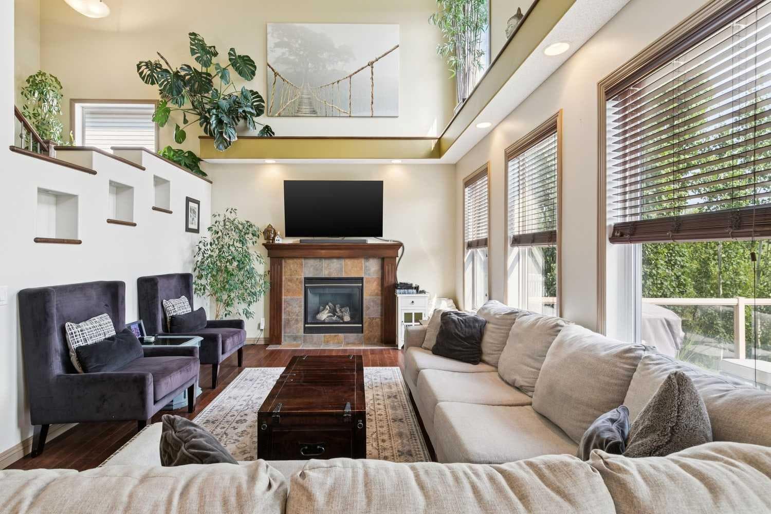 199 LAVENDER Way 