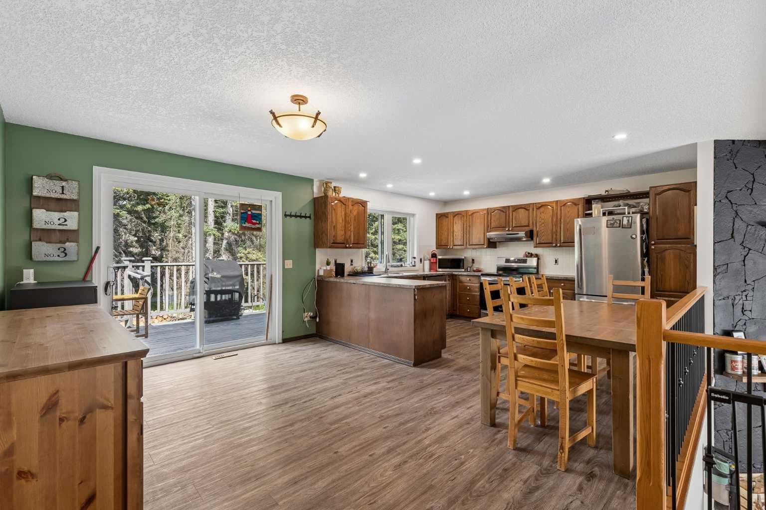 73 Wolf Drive 