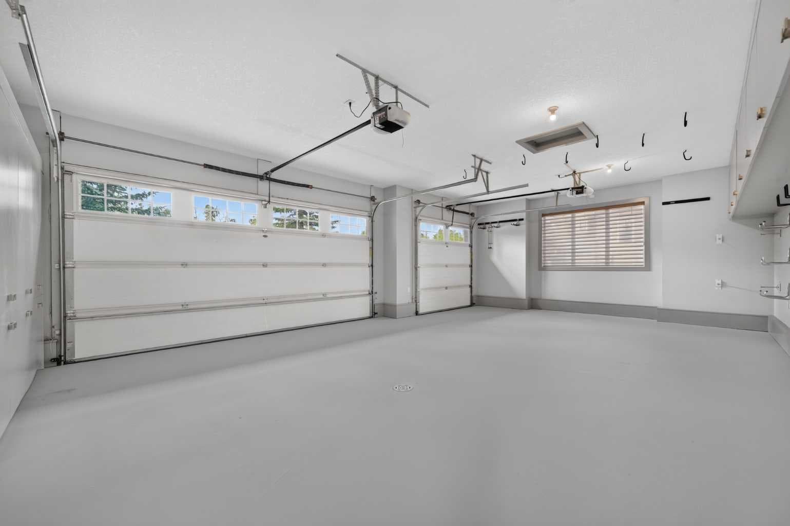 4 Aspen Cliff Close SW