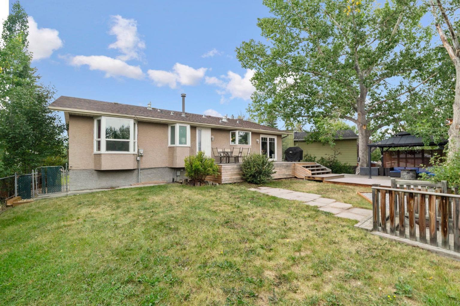 12 Glenwood Court 