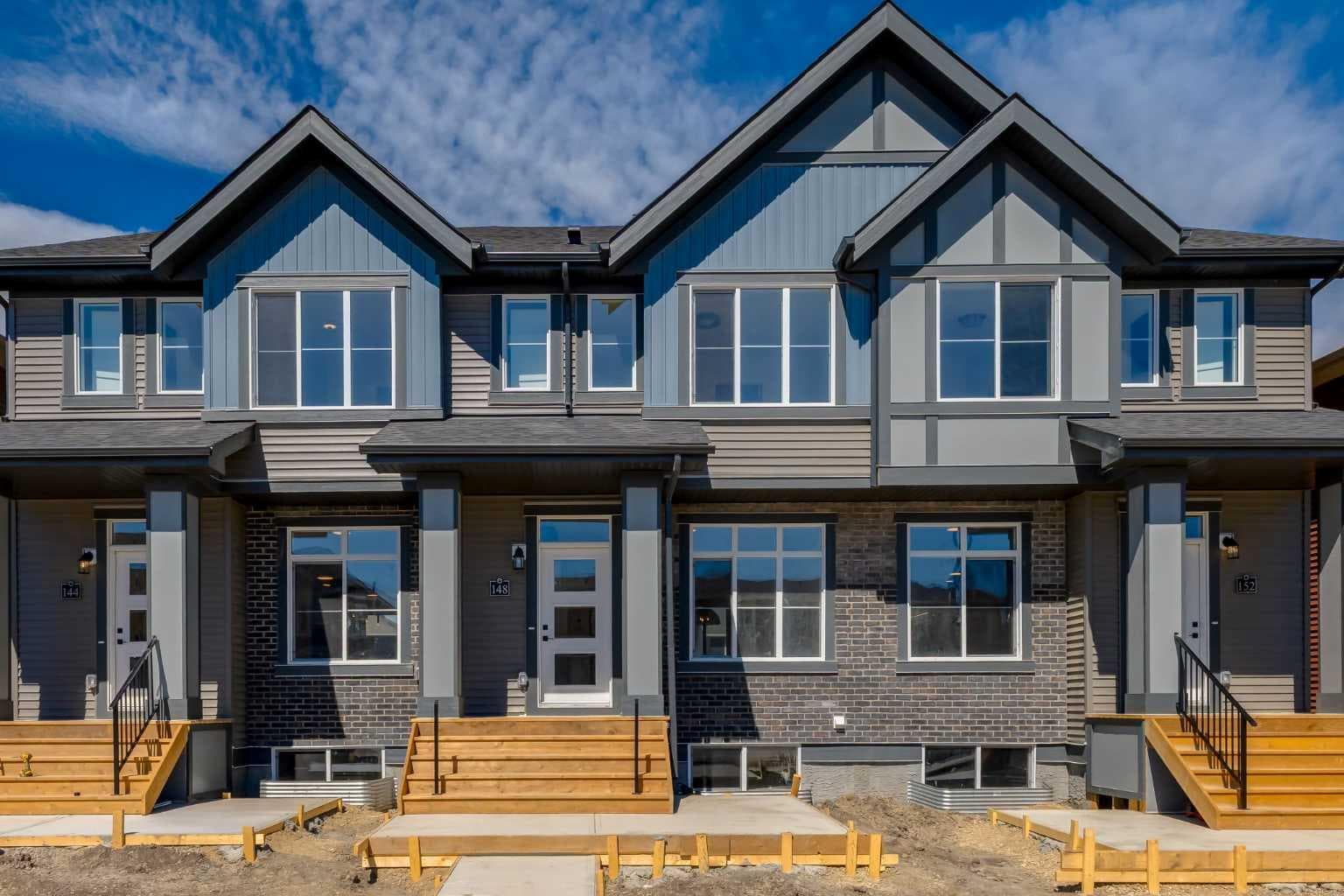 401 Clydesdale Avenue 