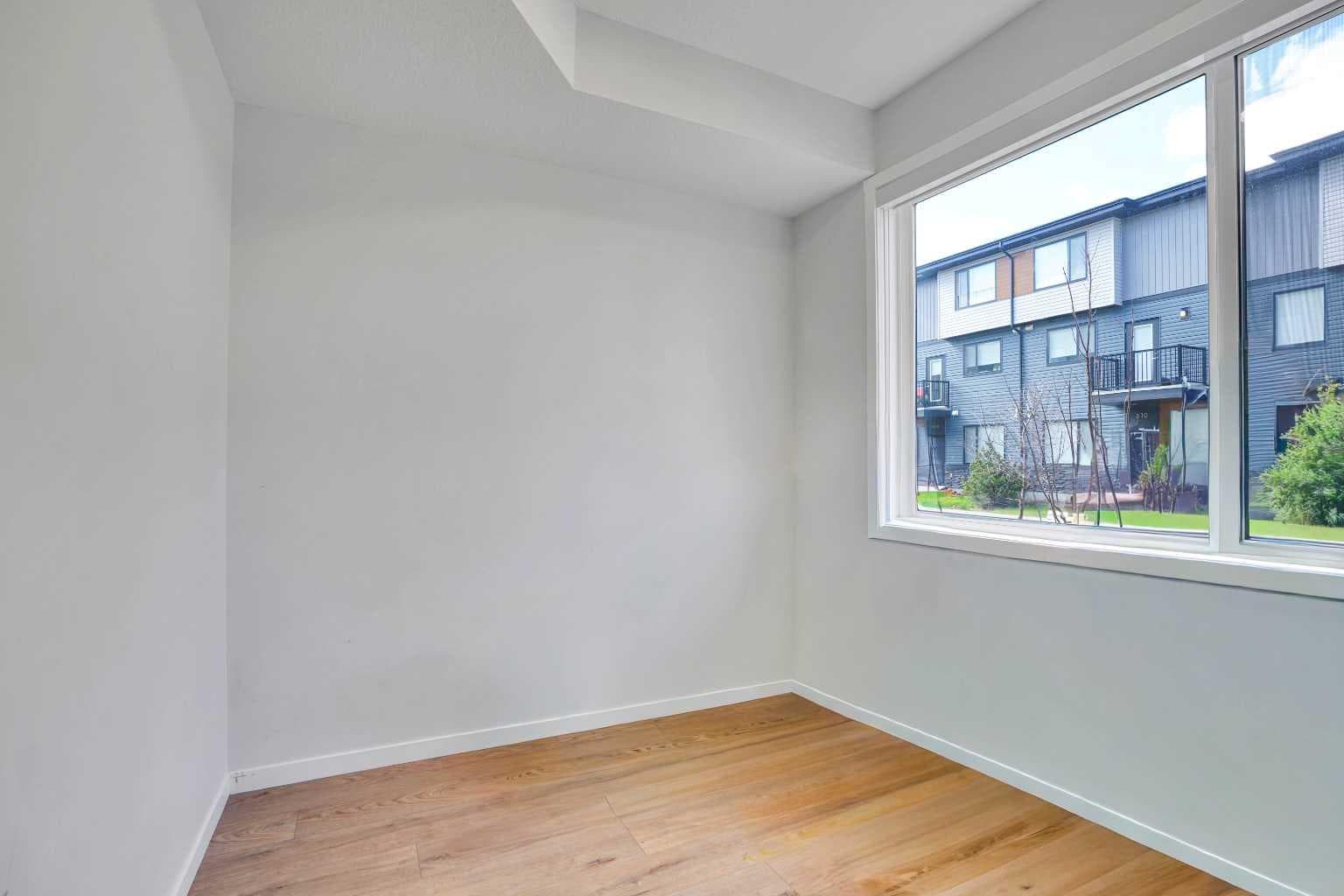 104 Corner Glen Circle NE