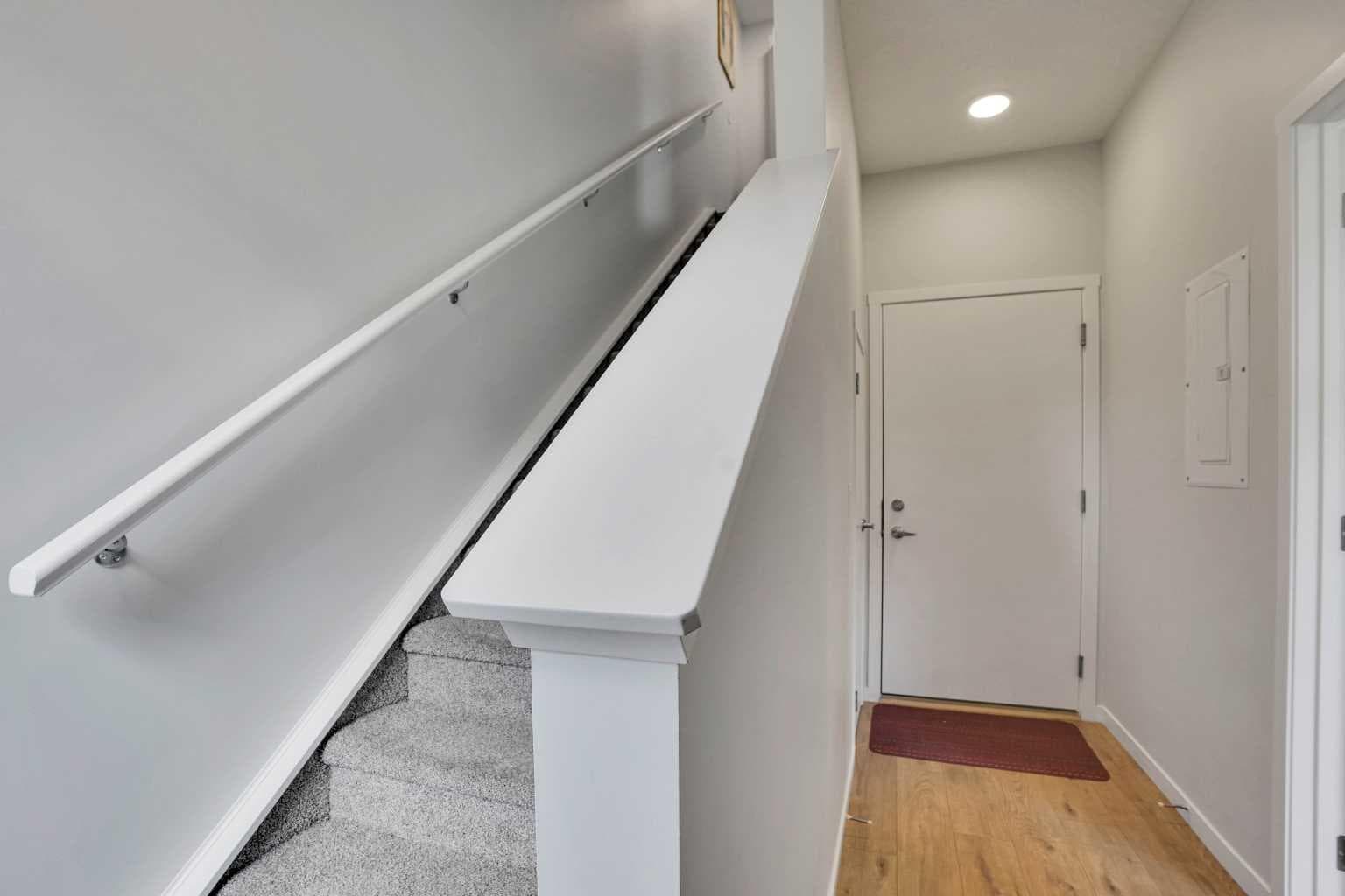 104 Corner Glen Circle NE