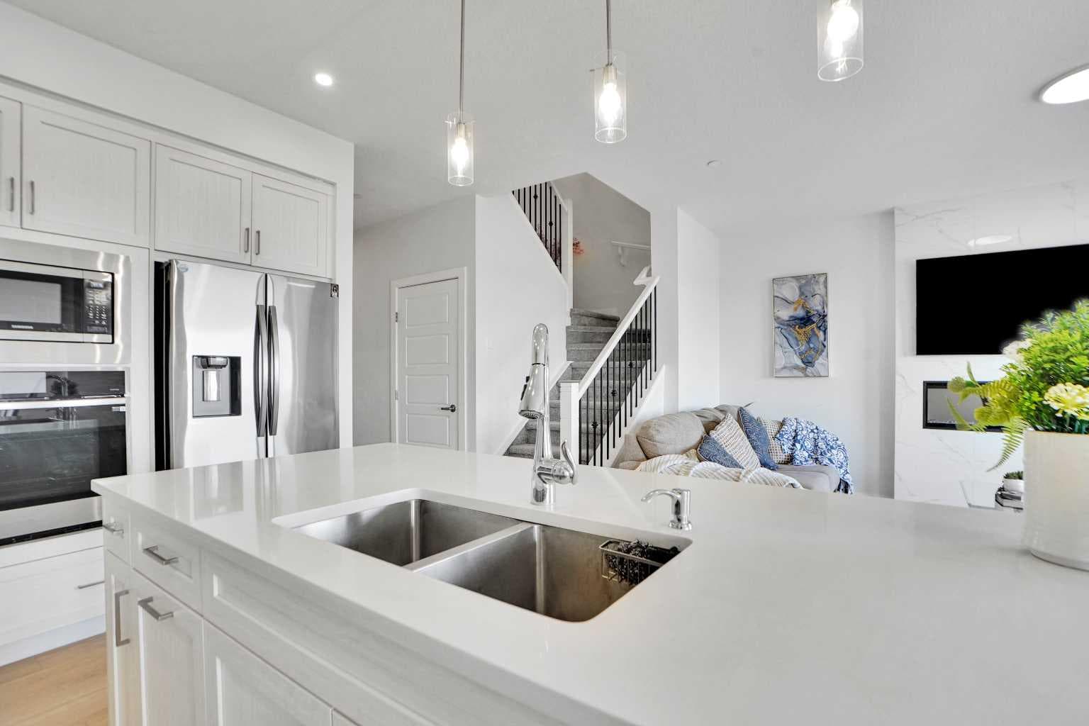 126 Hotchkiss Manor SE