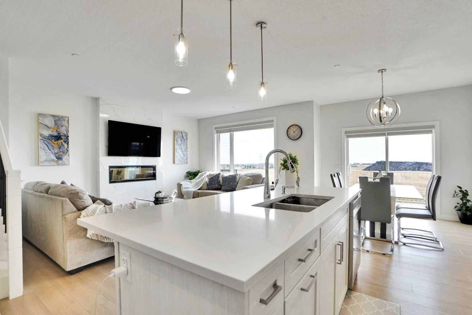 126 Hotchkiss Manor SE