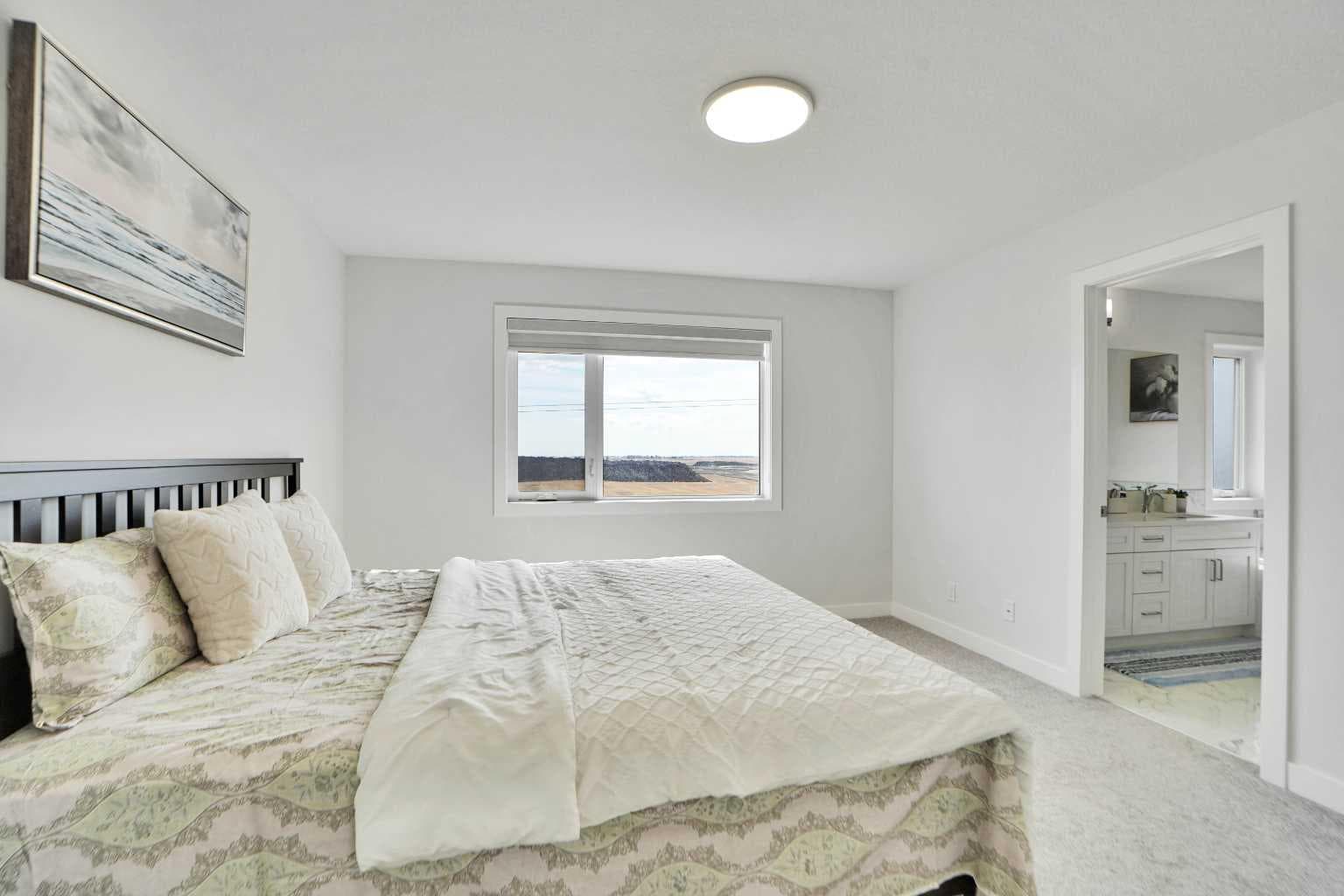 126 Hotchkiss Manor SE