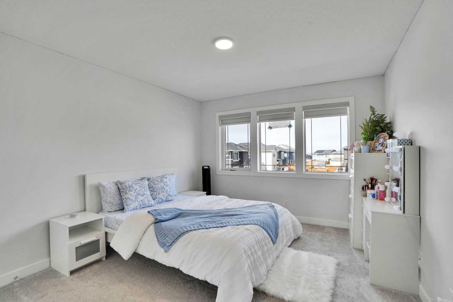 126 Hotchkiss Manor SE