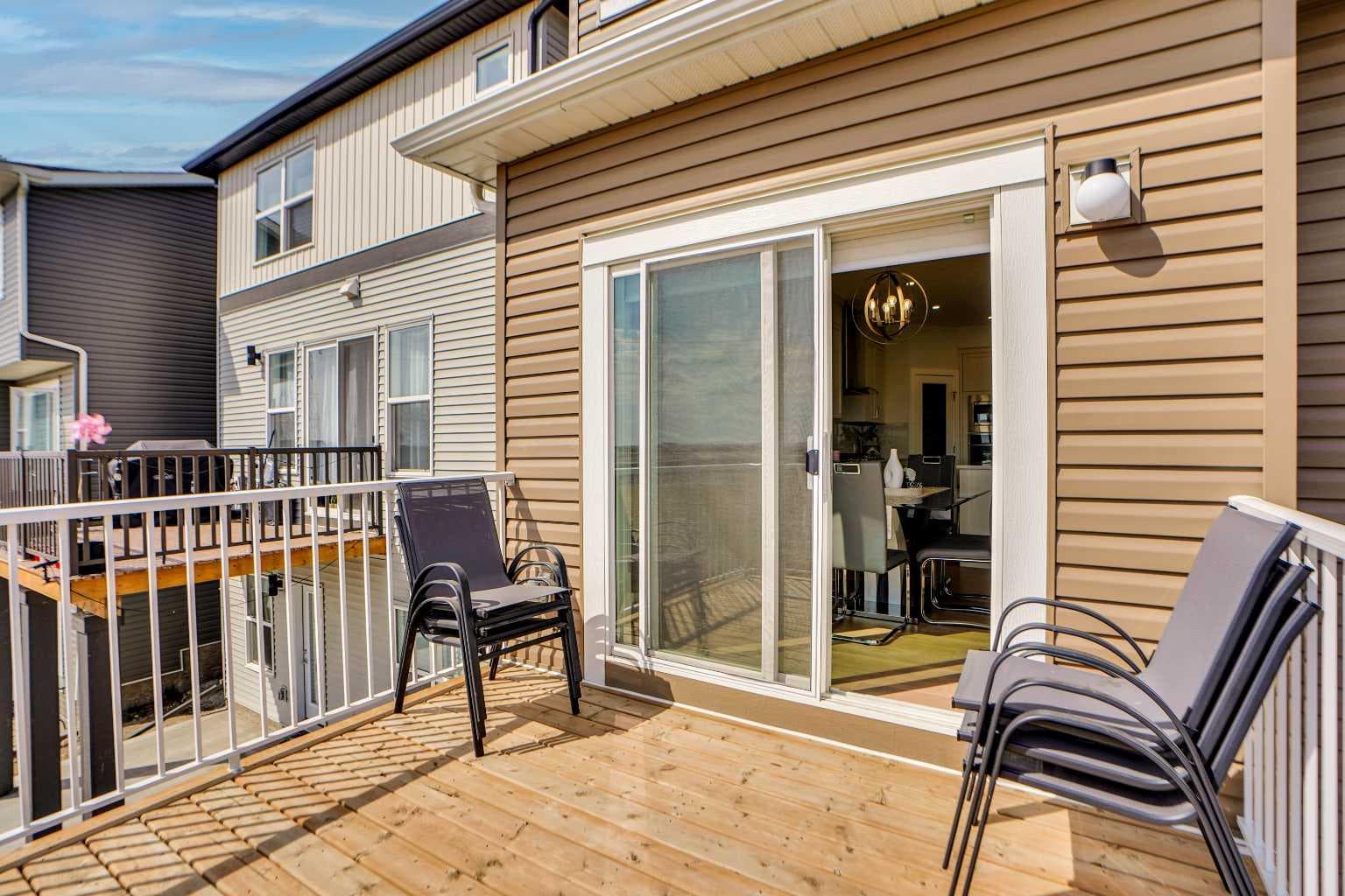 126 Hotchkiss Manor SE