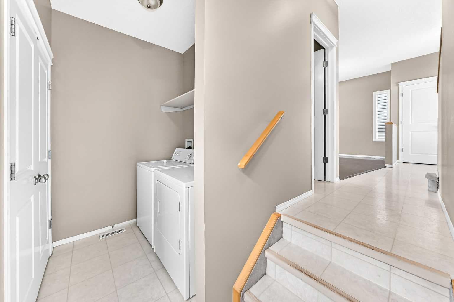 16 Royal Birch Rise NW