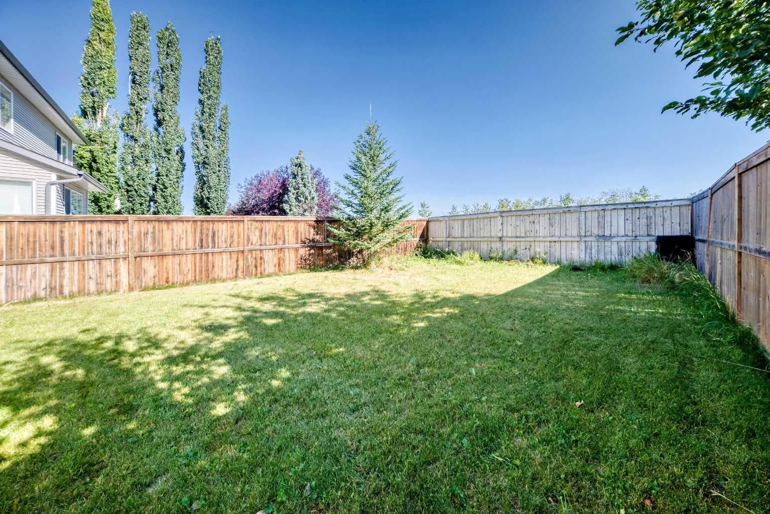 16 Royal Birch Rise NW