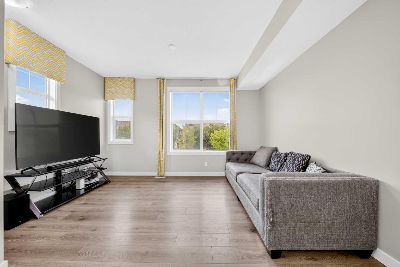 87 Legacy View SE