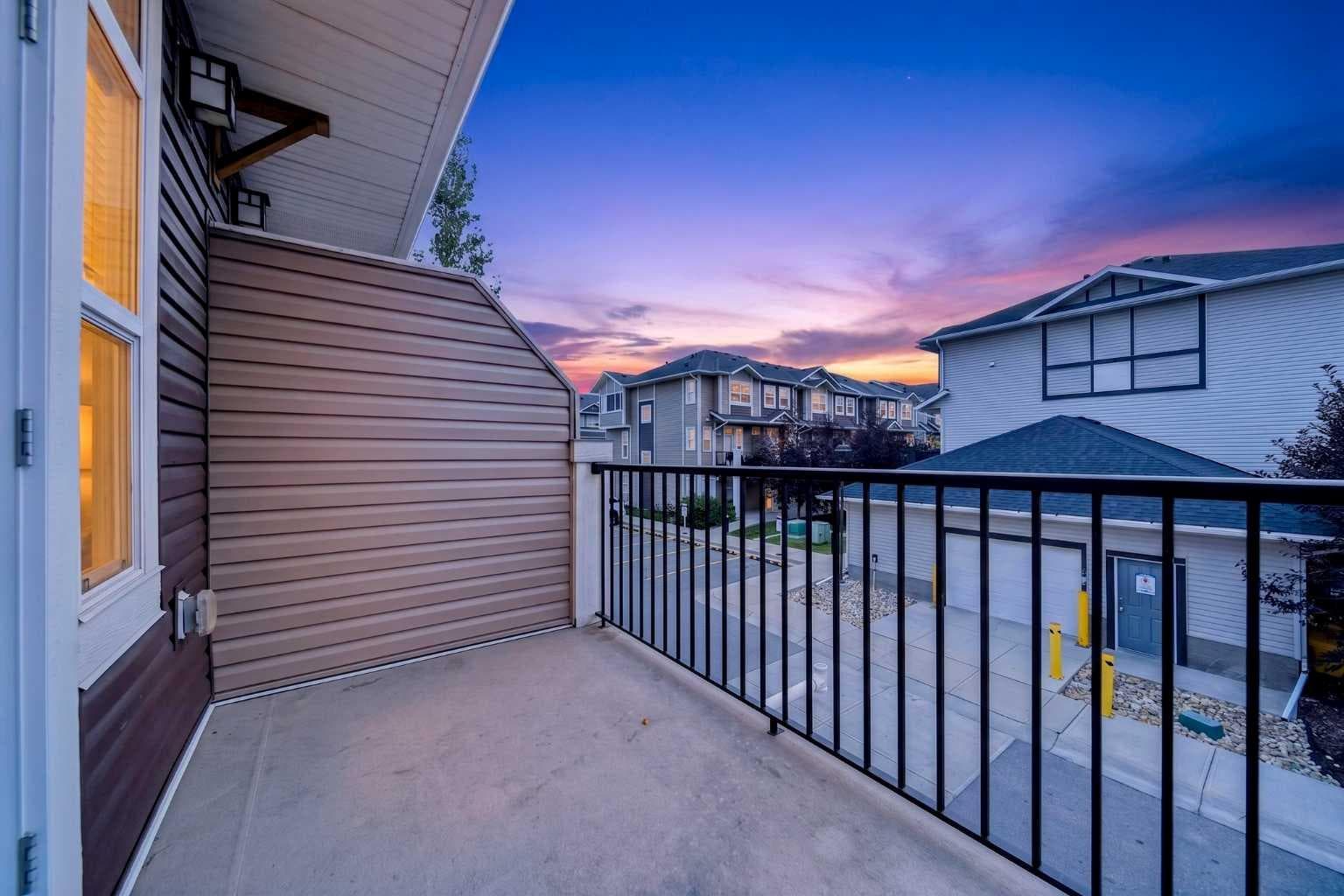 87 Legacy View SE